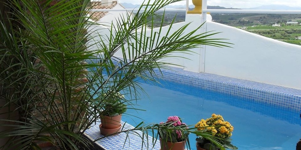 14373847105zwembad-casa-alora.jpg